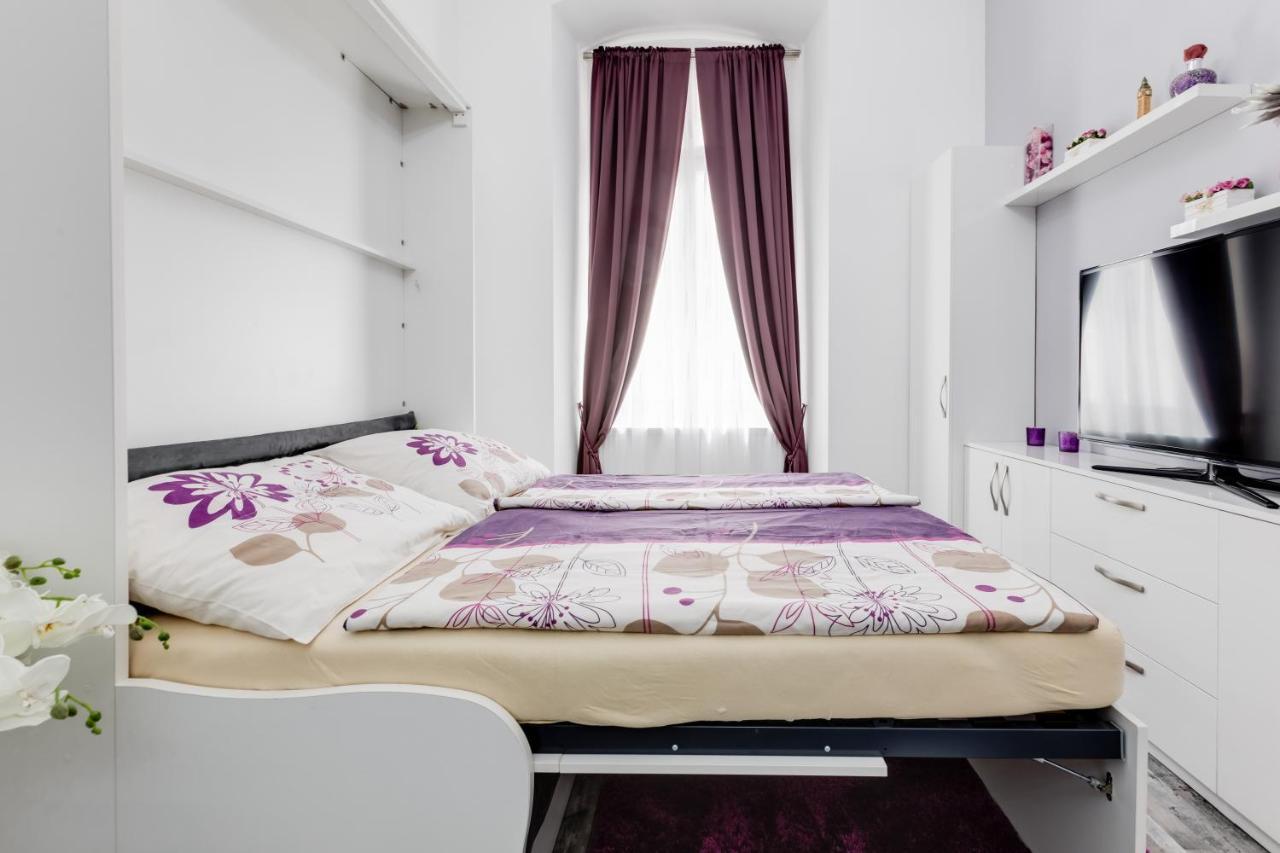 Apartment Thunovska 10 프라하 외부 사진