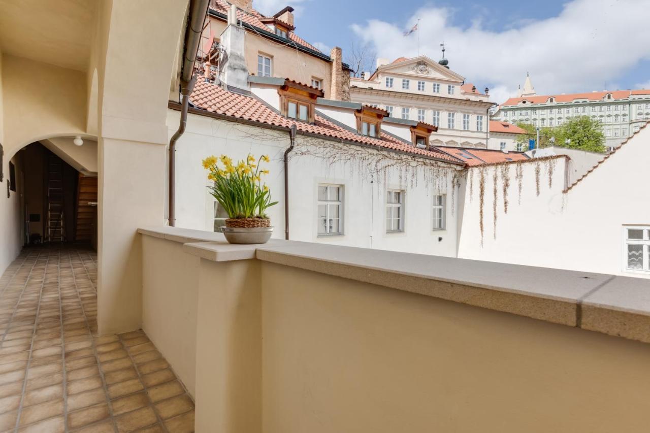 Apartment Thunovska 10 프라하 외부 사진